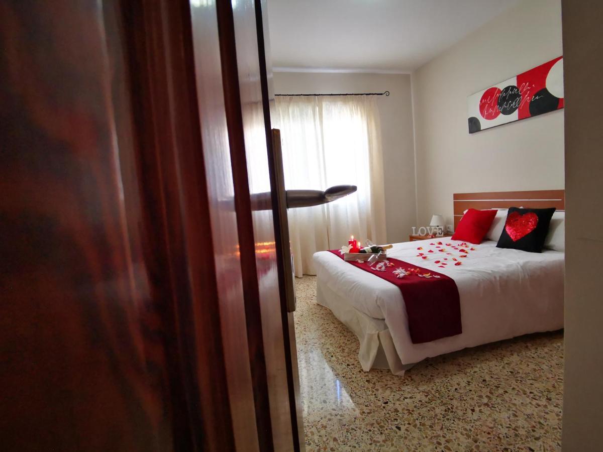 Puesta De Sol Rentals 2Aj Playa de San Juan  Eksteriør billede