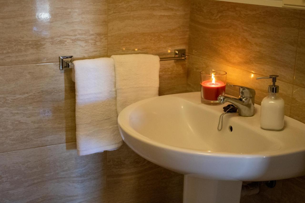 Puesta De Sol Rentals 2Aj Playa de San Juan  Eksteriør billede
